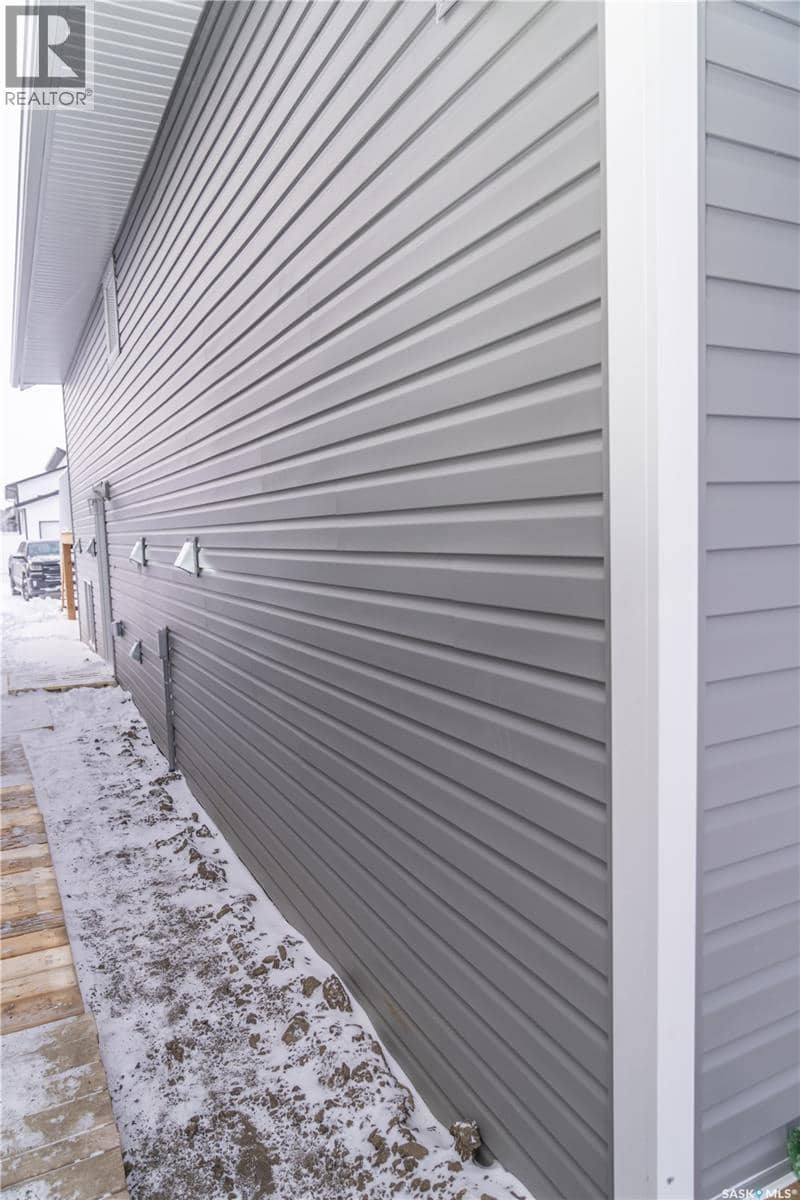 318 Stehwien STREET — photo 29 of 40