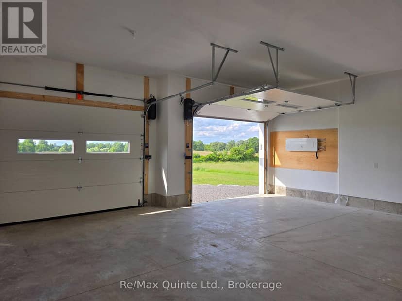 202 Windmill Road — photo 24 of 25