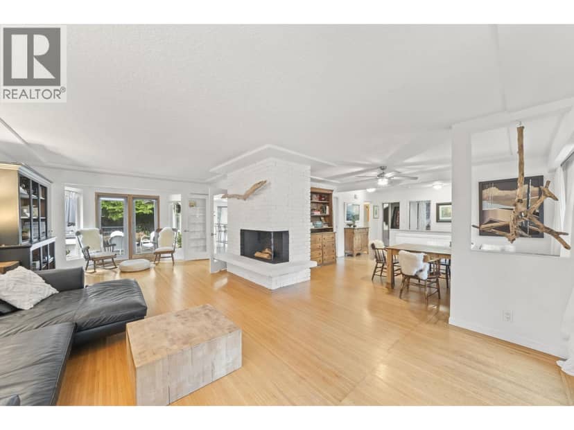 507 JEFFERSON AVENUE, Coquitlam