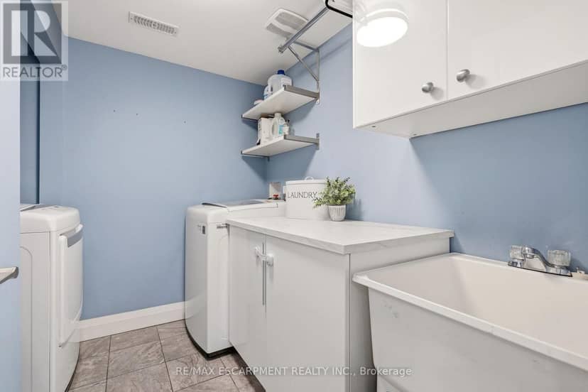 715 Drury Lane — photo 38 of 40
