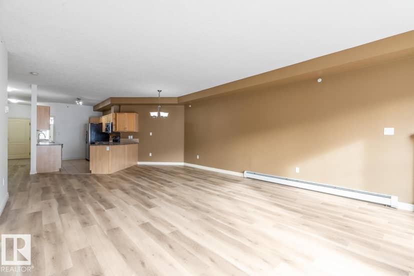 #407 5 Perron St — photo 14 of 40