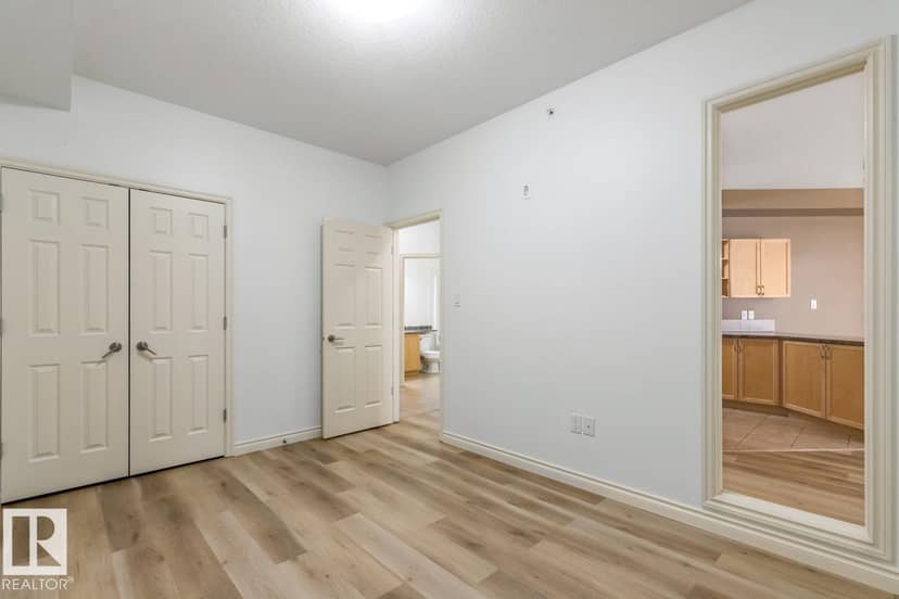 #407 5 Perron St — photo 22 of 40