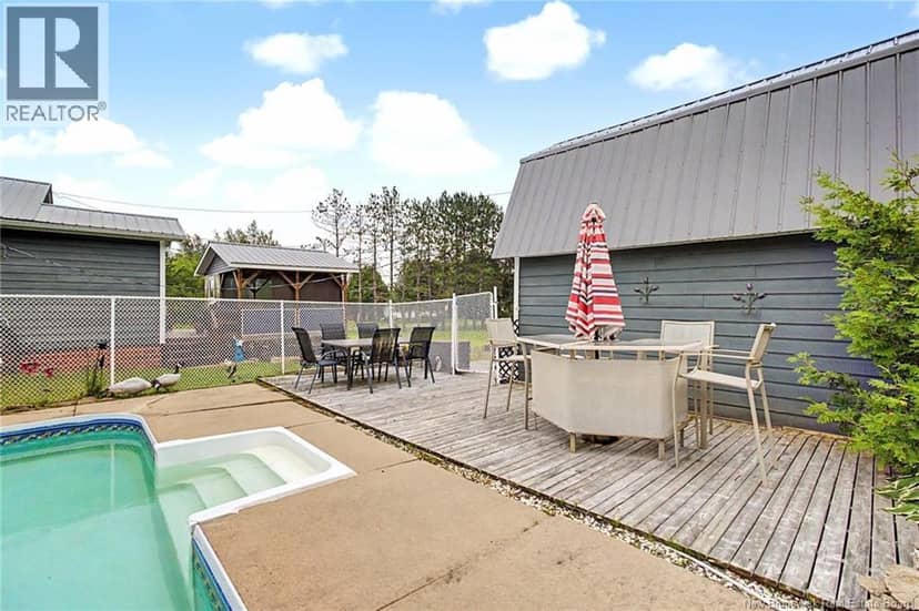 183 Lilloett Drive — photo 37 of 40