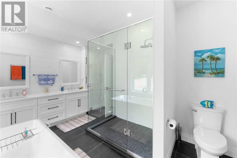 76B Johnston Road — photo 33 of 40