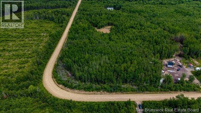 Lot Village-des-Cormier Road — photo 8 of 19