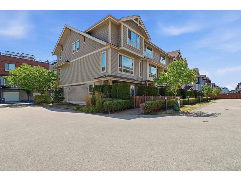 27 19752 55A AVENUE, Langley, photo 3