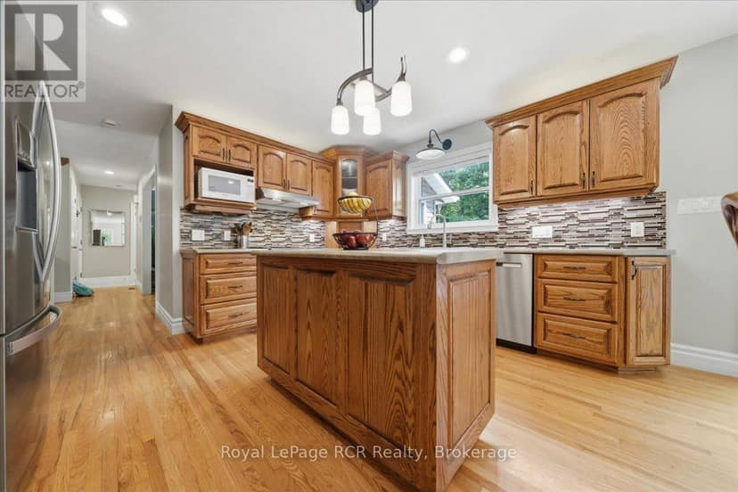 197 Carney Street — photo 11 of 40