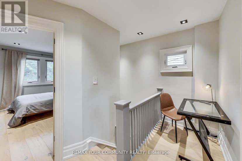47 Soudan Avenue — photo 13 of 40