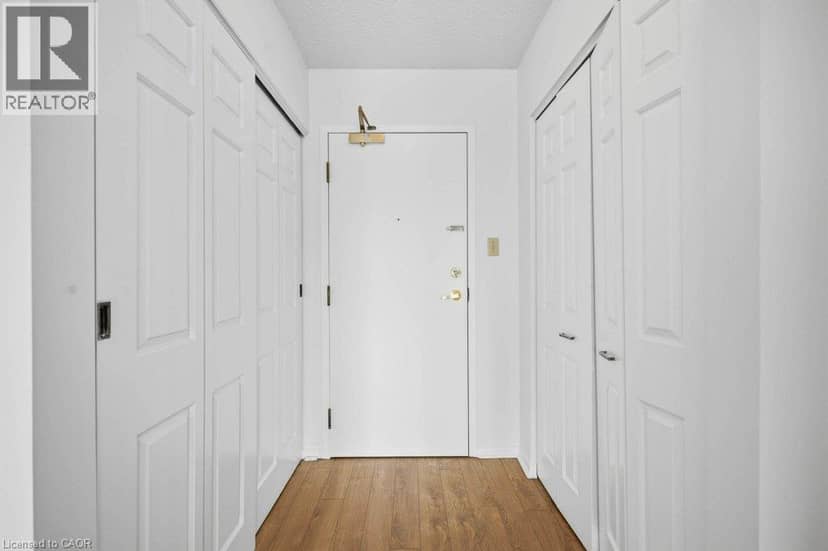 1414 KING Street E Unit# 302 — photo 4 of 34