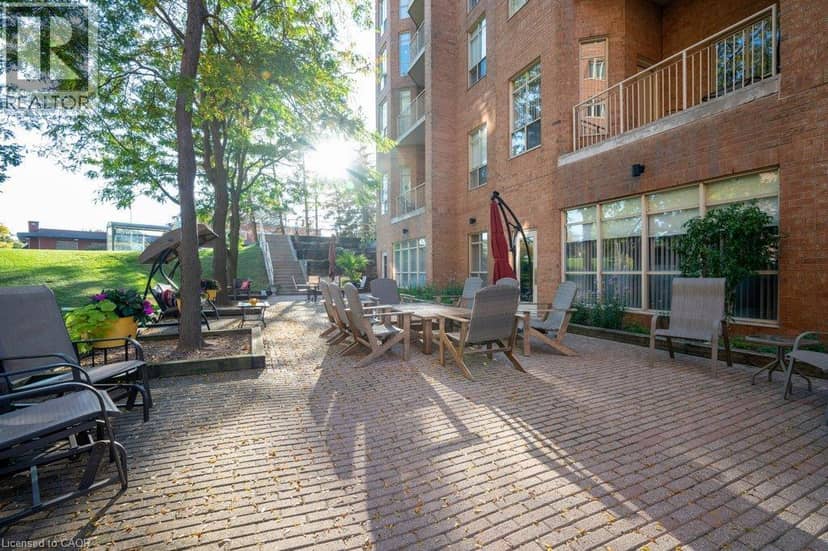 1414 KING Street E Unit# 302 — photo 33 of 34