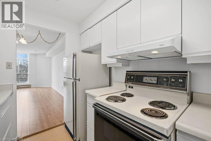 1414 KING Street E Unit# 302 — photo 9 of 34