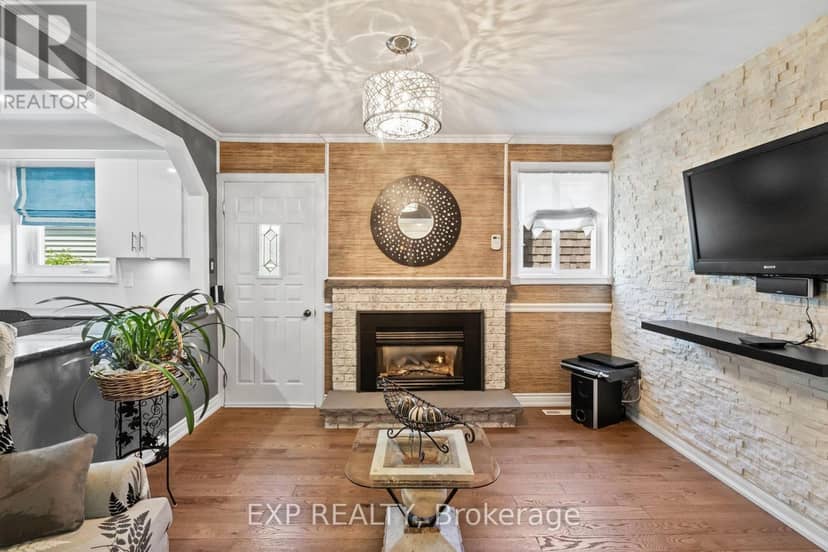 171 Simonston Boulevard — photo 3 of 40