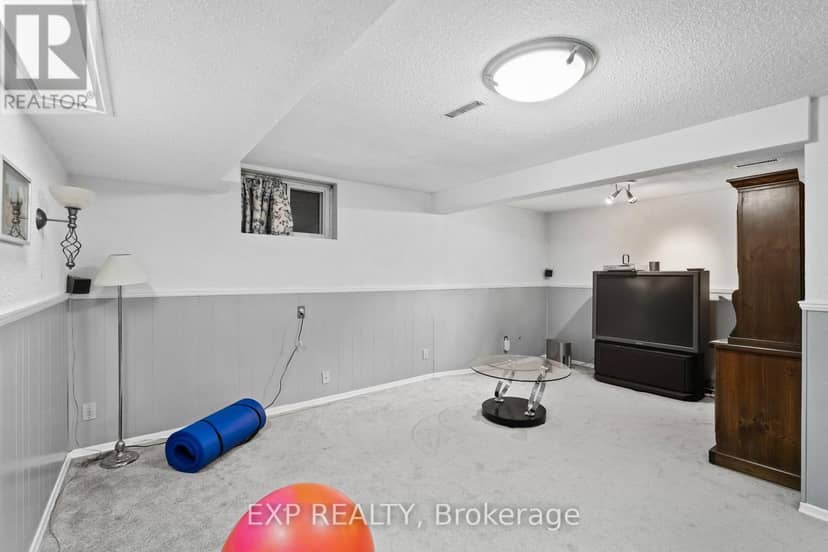 171 Simonston Boulevard — photo 35 of 40