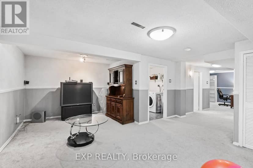 171 Simonston Boulevard — photo 36 of 40