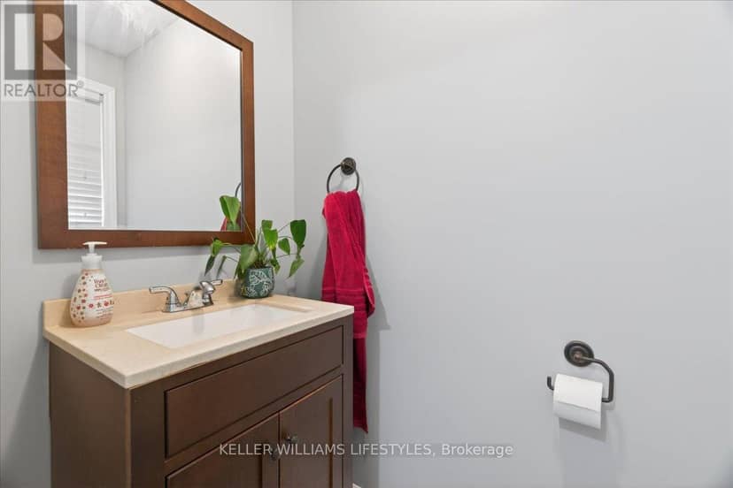 29 Wellington Street — photo 9 of 40