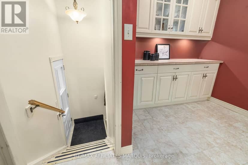 57 Golf Club Road — photo 17 of 40