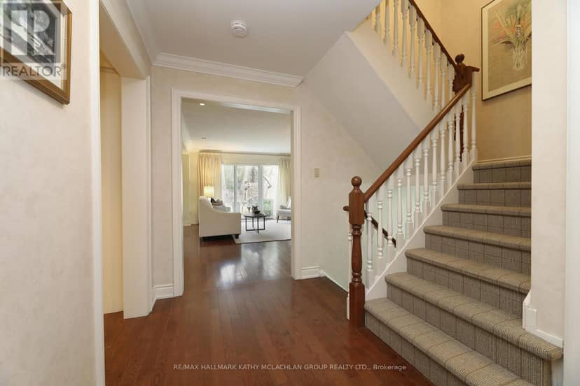 38 Crimson Millway, Toronto, photo 4