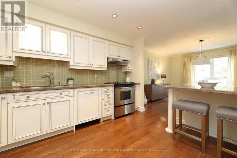 38 Crimson Millway, Toronto, photo 5