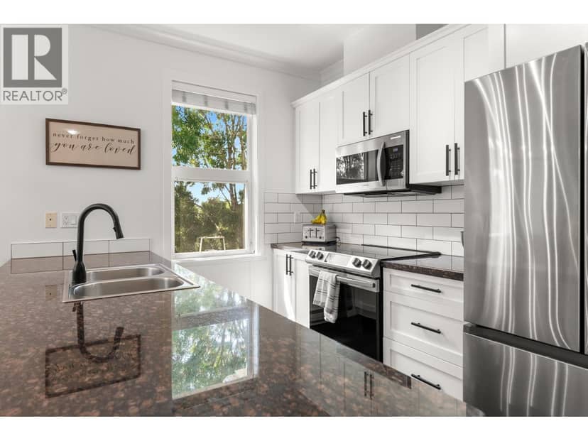 303 1375 View Crescent, Delta, photo 2