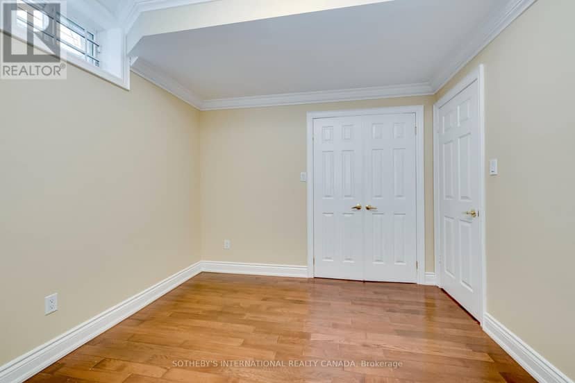 549 Renshaw Court — photo 37 of 40