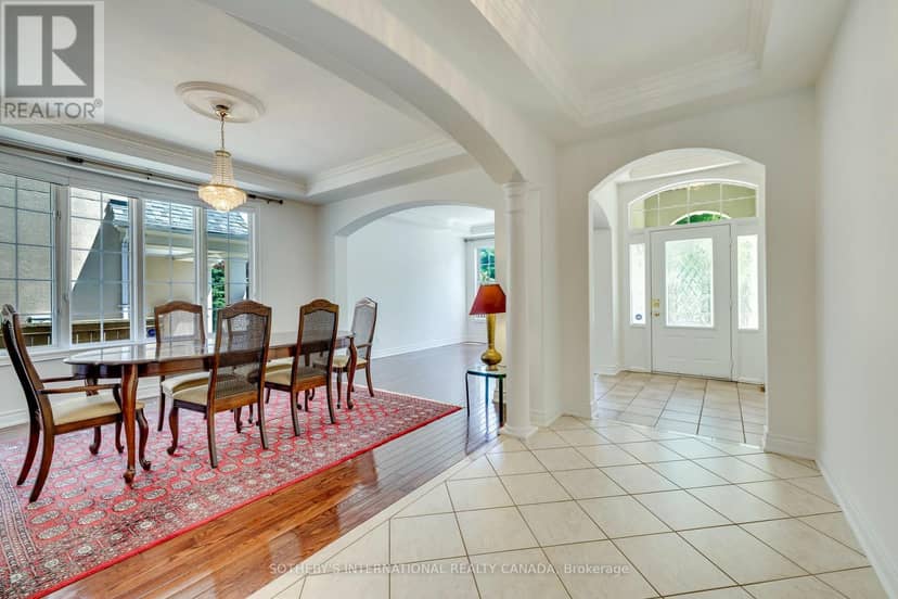 549 Renshaw Court — photo 9 of 40