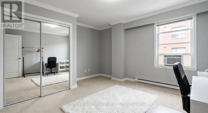 82 - 1624 Bloor Street — photo 14 of 19