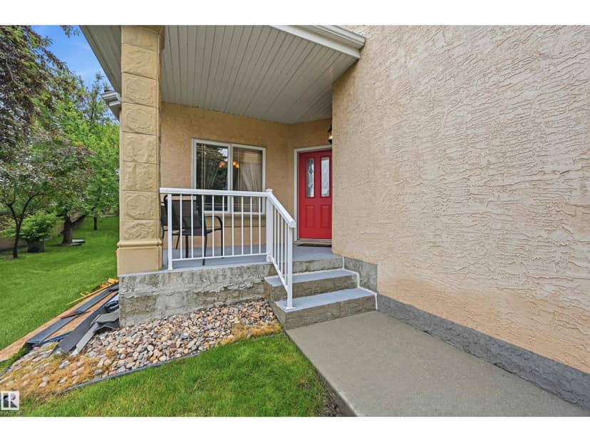 #1 577 Butterworth Wy NW, Edmonton, photo 3