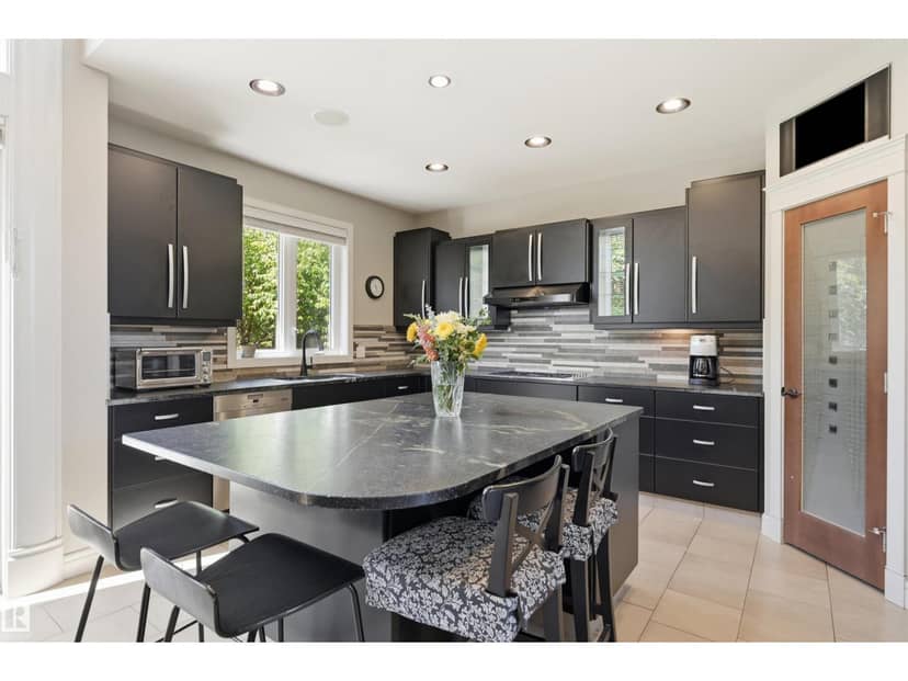 680 Todd Ld NW — photo 9 of 40