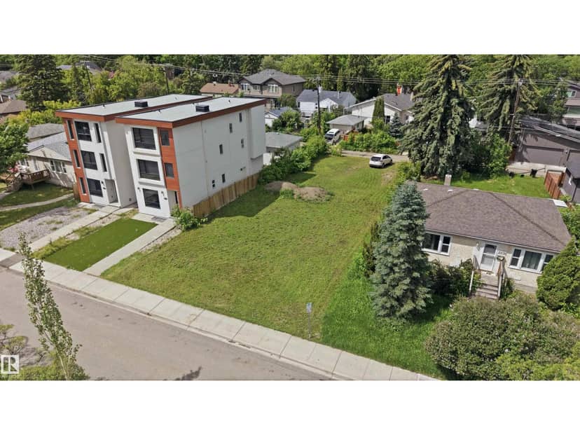 11440 71 AV NW — photo 9 of 19