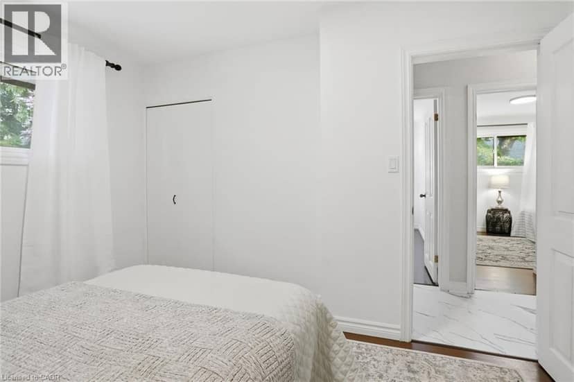 104 DALLAS Avenue — photo 19 of 40
