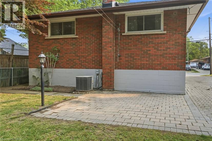 104 DALLAS Avenue — photo 39 of 40
