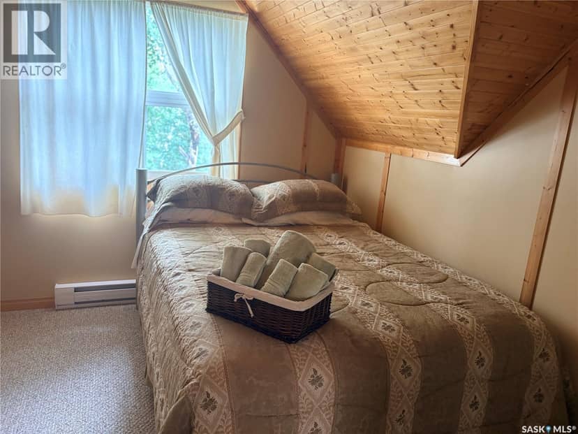 Joanette Dr Cabin — photo 13 of 38