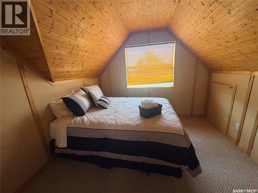 Joanette Dr Cabin — photo 15 of 38