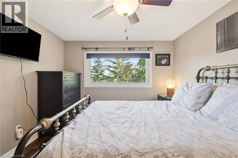 125 BONAVENTURE Drive Unit# 2 — photo 29 of 40
