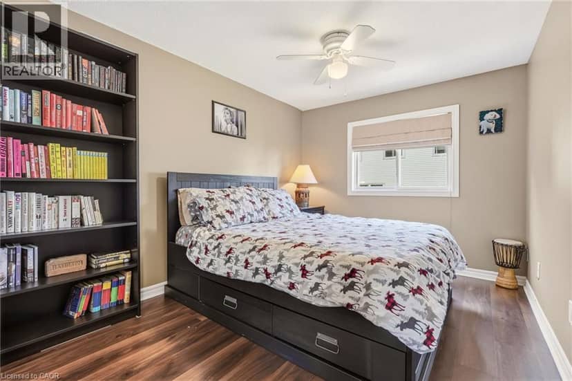 125 BONAVENTURE Drive Unit# 2 — photo 33 of 40