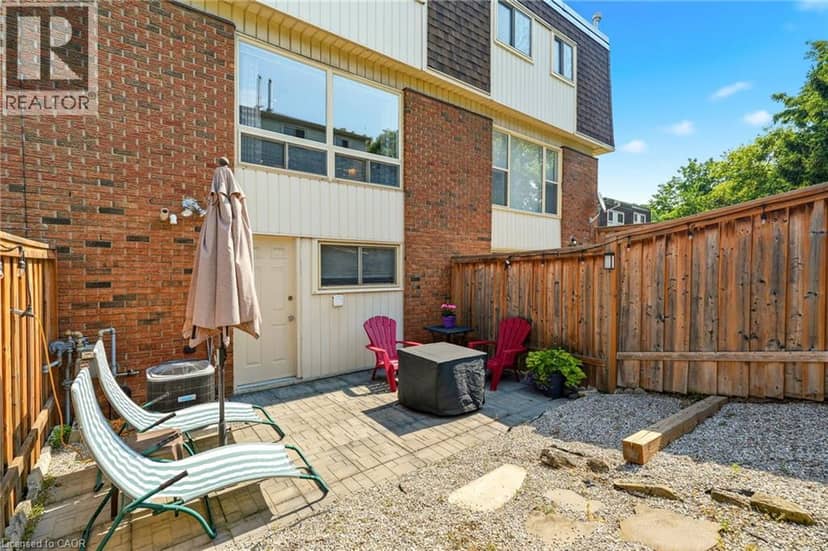 125 BONAVENTURE Drive Unit# 2 — photo 40 of 40