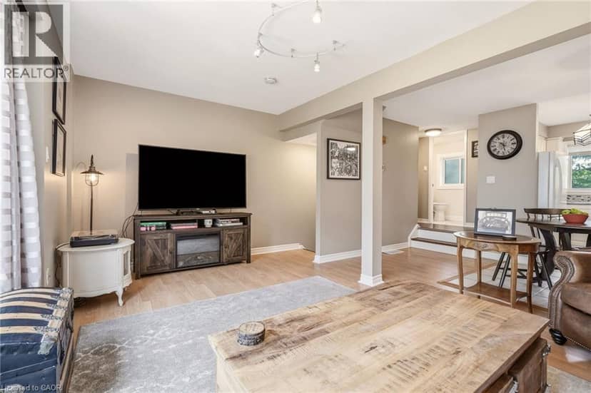 125 BONAVENTURE Drive Unit# 2 — photo 14 of 40
