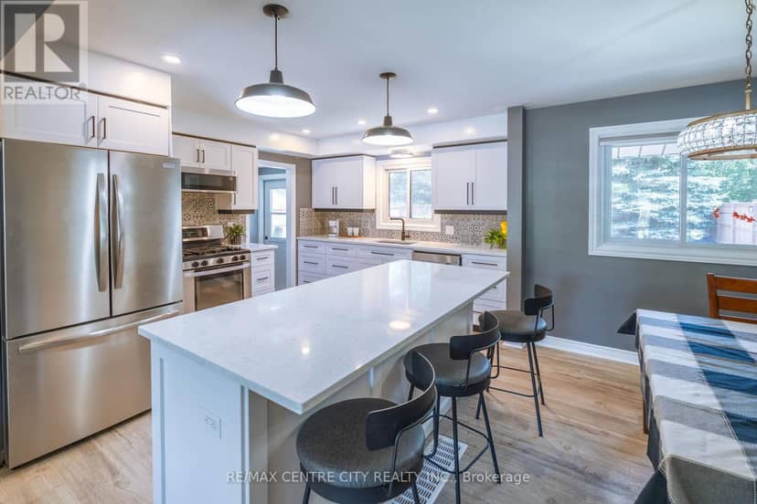 140 Oakwood Place — photo 19 of 37