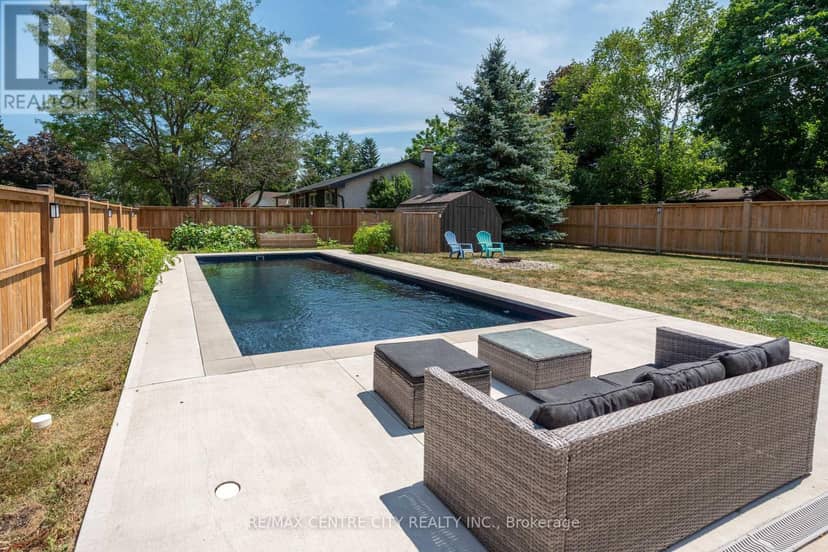 140 Oakwood Place — photo 6 of 37