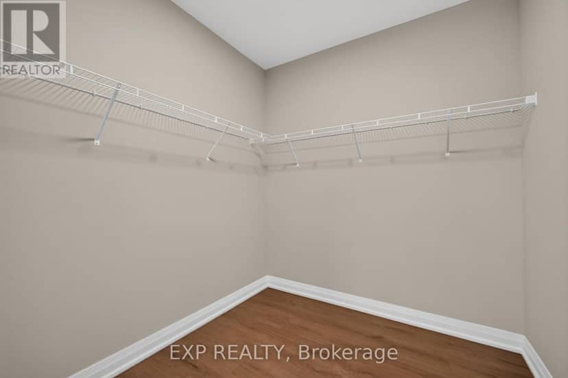 6 Sullivan Street — photo 28 of 33