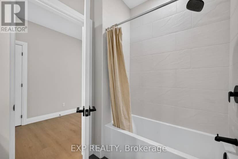 6 Sullivan Street — photo 9 of 33