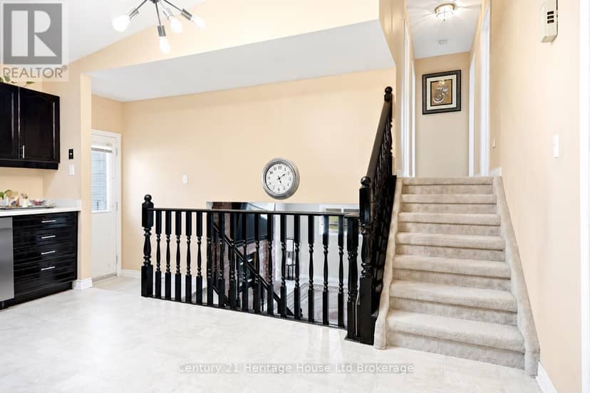 23 Josselyn Drive — photo 13 of 30