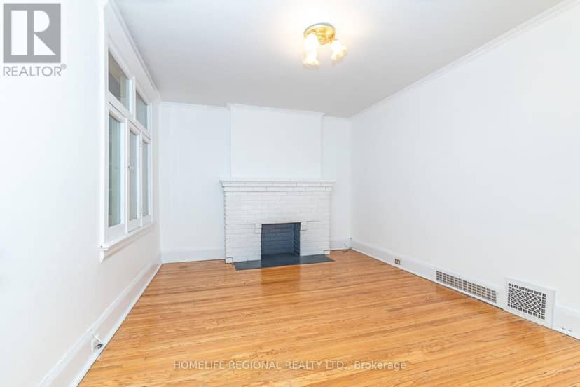 353 St Clarens Avenue — photo 10 of 40