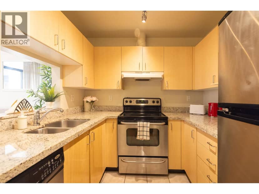 502 1010 HOWE STREET, Vancouver, photo 4