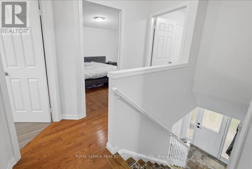 5185 Bunton Crescent — photo 9 of 23