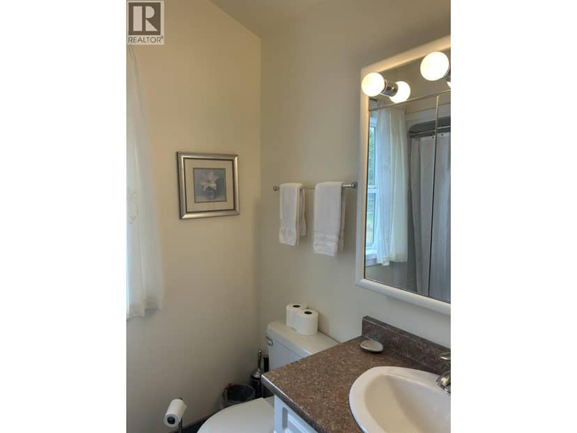 525 BEACH ROAD, Skidegate/Sandspit, photo 8