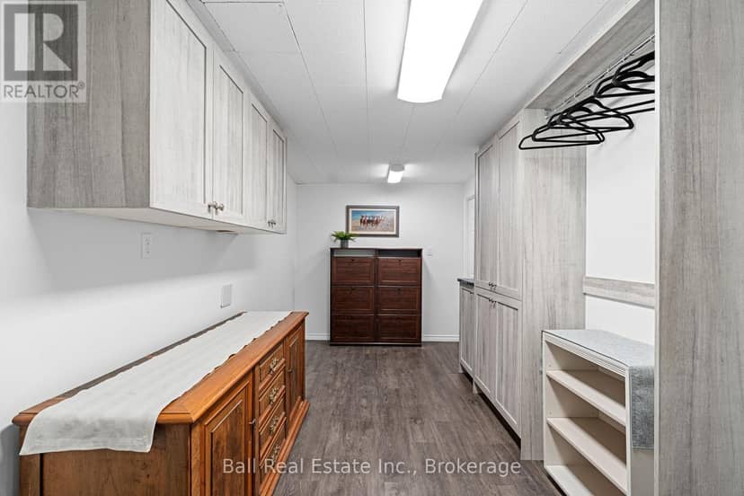 110 Greenwood Road — photo 28 of 40