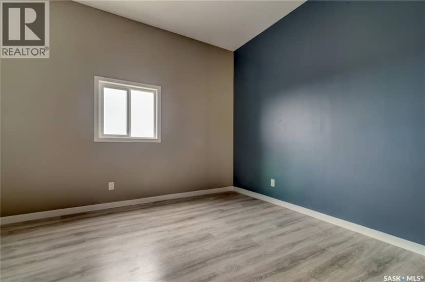 17 Longman DRIVE — photo 22 of 40