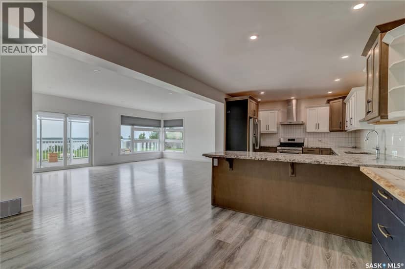 17 Longman DRIVE — photo 3 of 40