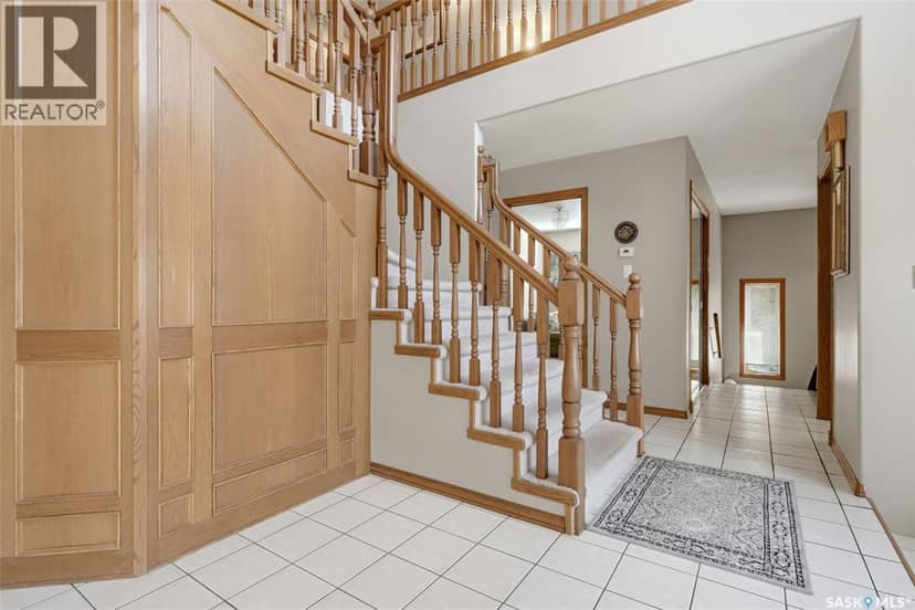 2135 Potts CRESCENT E — photo 25 of 40